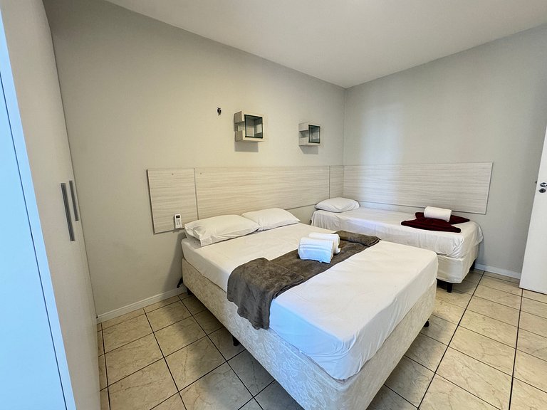 4BR Apt in Meireles 50m from Beira Mar