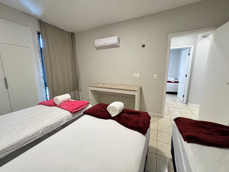 4BR Apt in Meireles 50m from Beira Mar