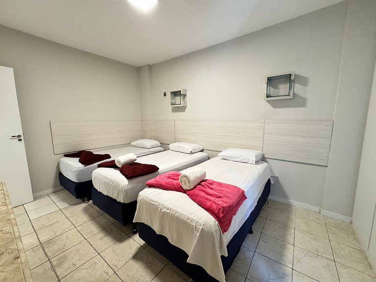 4BR Apt in Meireles 50m from Beira Mar