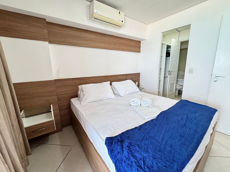 Beachfront 2 Br Aprt at Landscape WiFi Parking