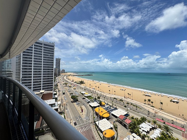 Beachfront 2 Bedroom Apt at Landscape sleeps 6