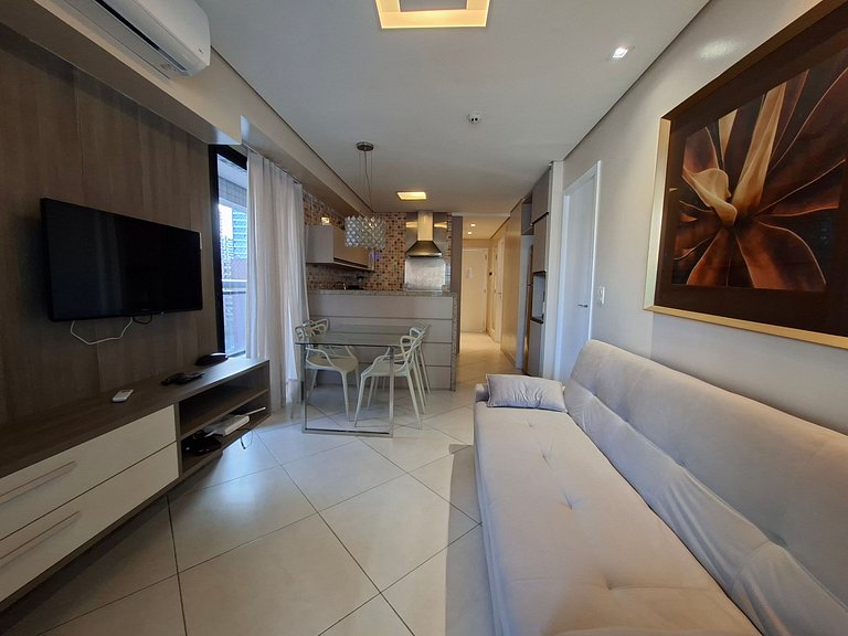 Luxury beachfront apartment with sea view