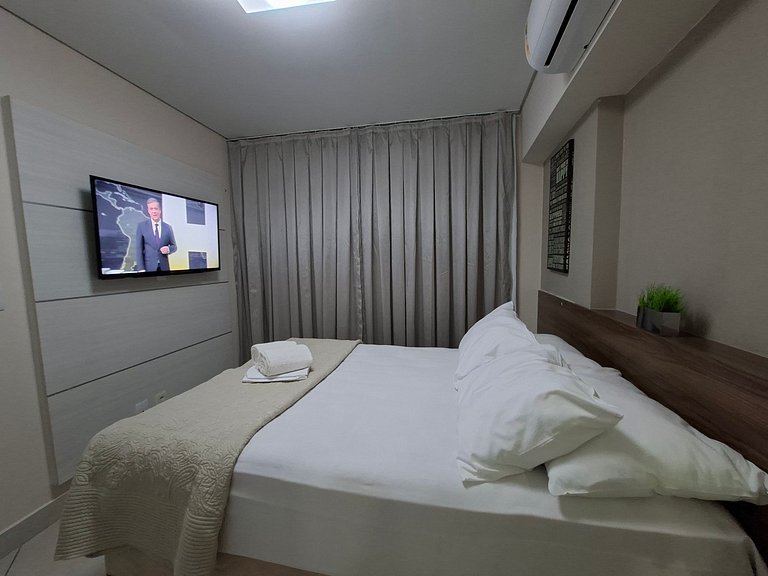 Apartamento con red de protección, climatizado, con estacion