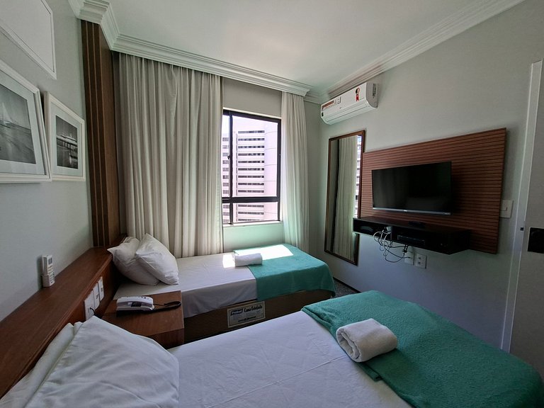 Saint Martin Flat with Sea View, WiFi and Balcony