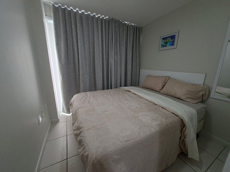 2-Bedroom Sea View on the Seafront