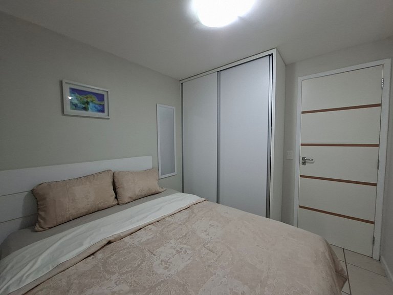 2-Bedroom Sea View on the Seafront