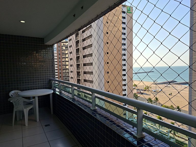 Apartamento de 2 habitaciones en Meireles con vista al mar